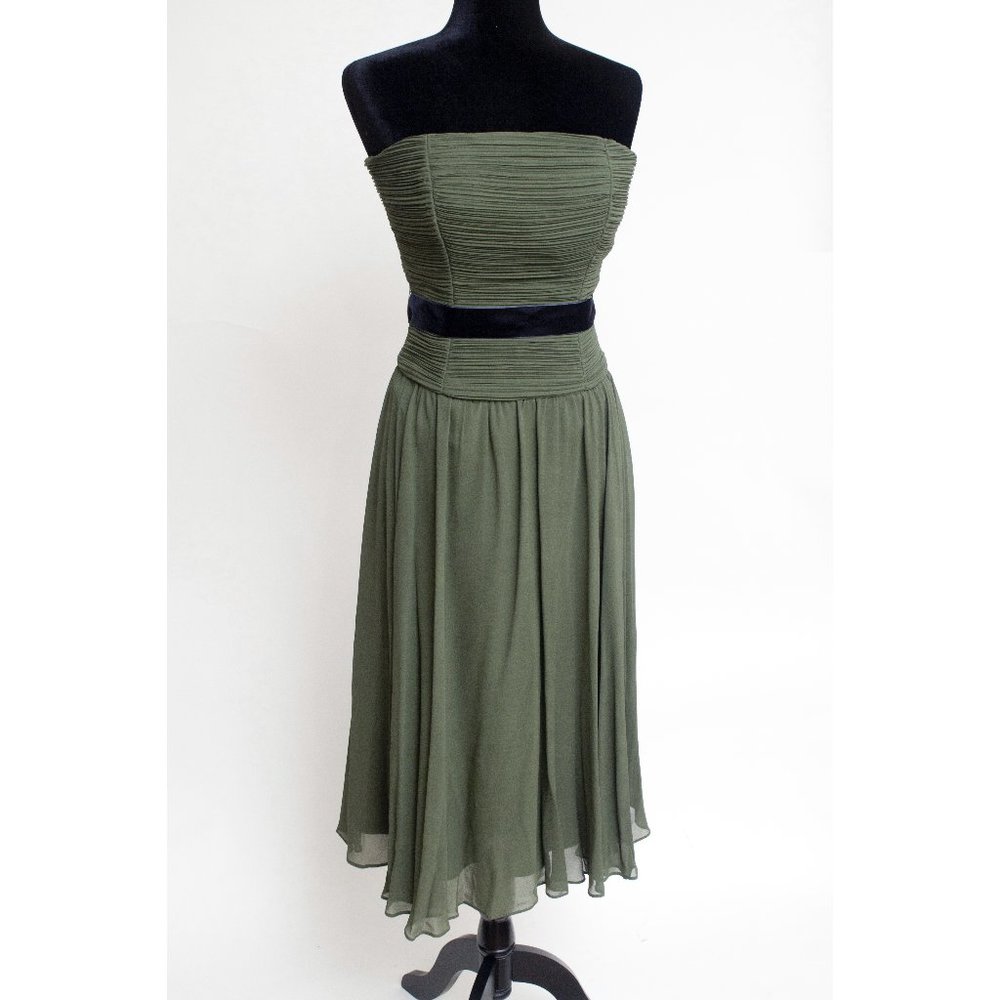 Max and Cleo Stapless Green Silk Midi Gown with Boning - size 0*